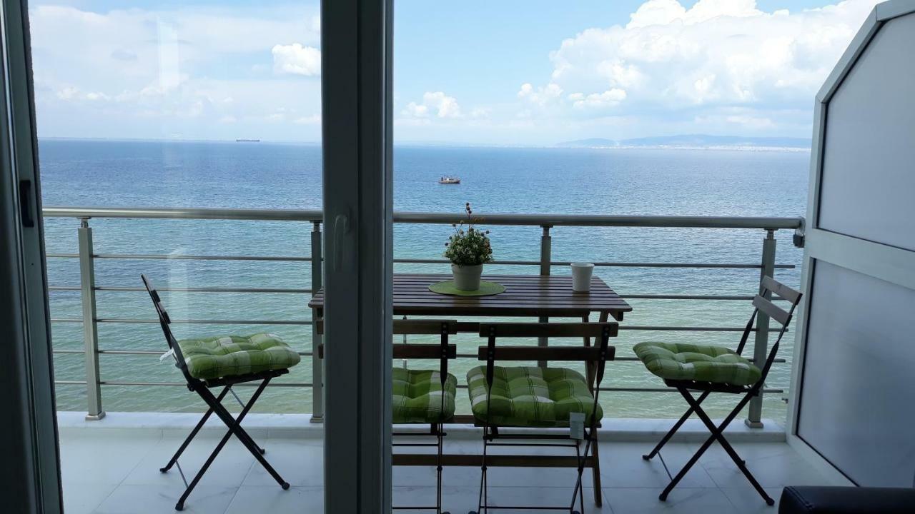 Apartmán Roses Peraía Exteriér fotografie